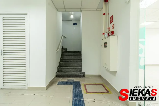 Imagem Excelente oportunidade: Galpão comercial à venda ou locação em São Paulo-SP, bairro Maranhão - 23 salas, 6 banheiros, 522,00 m² de área.