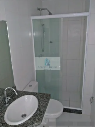Imagem Apartamento à venda no Centro de Niterói-RJ: 2 quartos, 1 suíte, 1 sala, 1 vaga, 57m² - Imperdível!