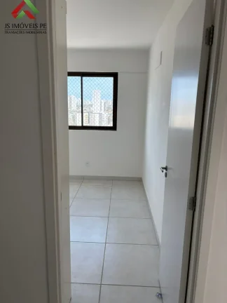 Imagem Apartamento de Luxo na Várzea: 3 Quartos, 1 Suite, 2 Salas, 3 Banheiros, 2 Vagas de Garagem - Recife-PE