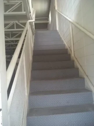 Imagem Galpão pode ser Deposito e Armazém 1000 m² Pé Direito 6 m² 4 Vagas