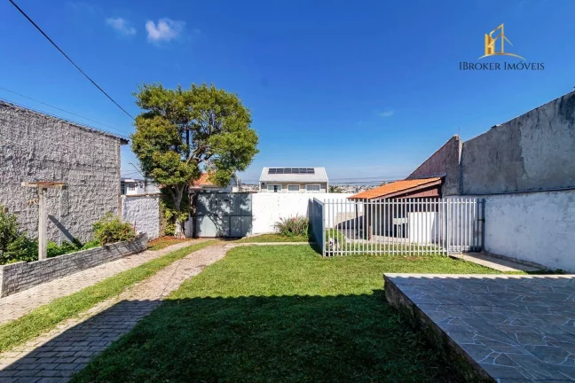 Casa com 114m² 3 quartos à venda + 01 casa com 38m² por R$ 465.000 - Alto Boqueirão - Curitiba/PR