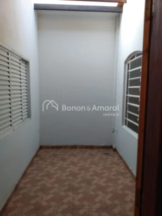 Imagem Casa Térrea à Venda na Vila Bressani - Paulínia/SP
Conforto, Espaço e Localização Central!

Ex...