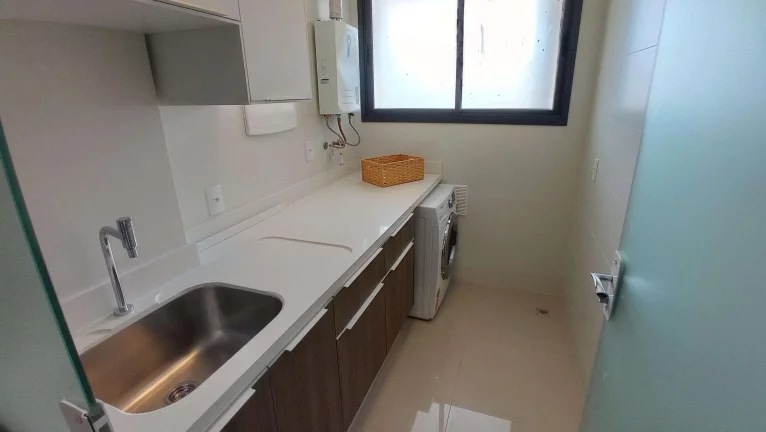 Imagem Apartamento com 3 Dormitórios à Venda, 123 m2 . Pronto para Morar - Agronômica - Florianópolis/SC