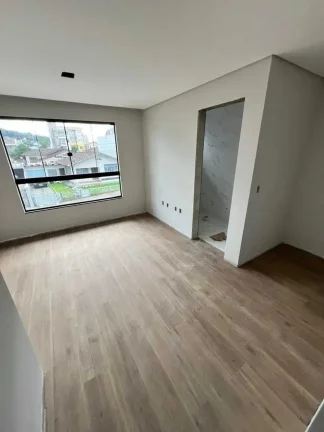 Imagem Geminado com 3 suítes e 2 vagas de garagem - Saguaçu | Joinville/SC