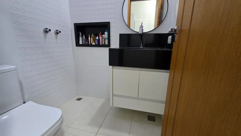 Imagem Casa com 3 dormitórios à venda, 105 m² por R$ 930.000,00 - Village Moutonnee - Salto/SP