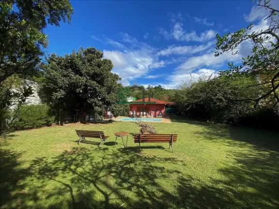 Casa com 3 Quartos à Venda, 285 m² em Fazendinha - Carapicuíba