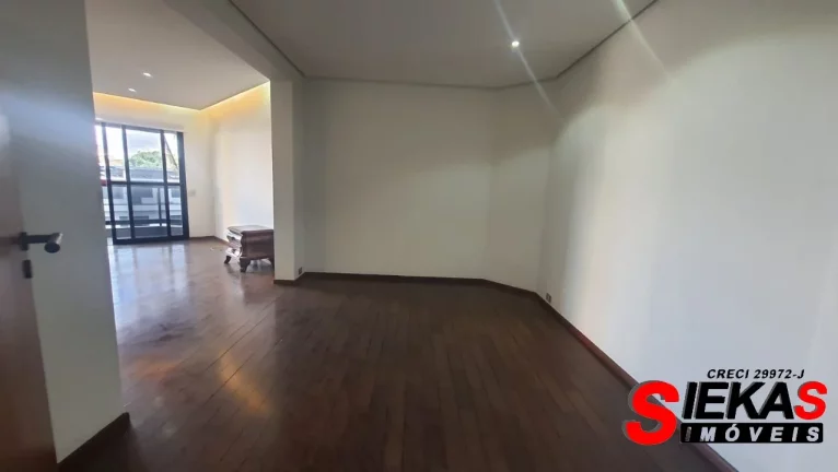 Imagem Imperdível Apartamento à Venda em São Paulo - Vila Santo Estevão: 4 Quartos, 2 Suítes, 4 Vagas, 179m². Agende sua visita!