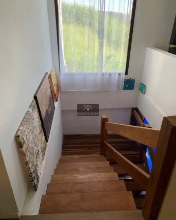 Imagem CASA CONDOMÍNIO FECHADO PRÓXIMO SÃO ROQUE 250 METROS DA RODOVIA RAPOSO TAVARES 4 DORMITÓRIOS 1 SUÍTE SALA LAREIRA 4 VAGAS VARANDA SEGURANÇA LAZER