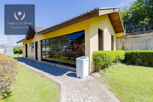 Imagem Sobrado com 3 dormitórios à venda, 198 m² por R$ 998.000,00 - Umbará - Curitiba/PR