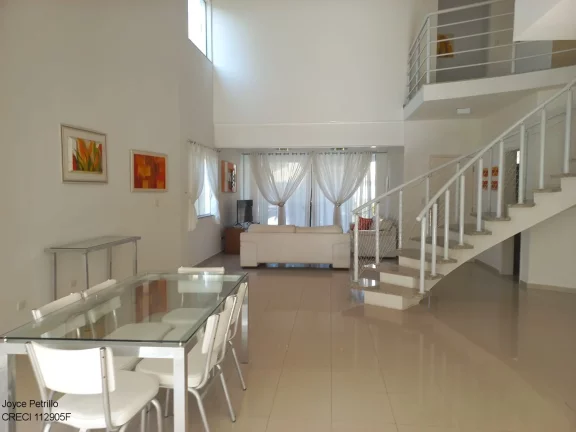 Imagem Casa com 4 suítes a 100 m da praia em condomínio de Luxo em Peruíbe.