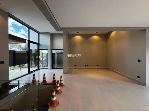 Imagem Sobrado com 3 dormitórios à venda, 274 m² por R$ 3.200.000,00 - Morato - Piracicaba/SP