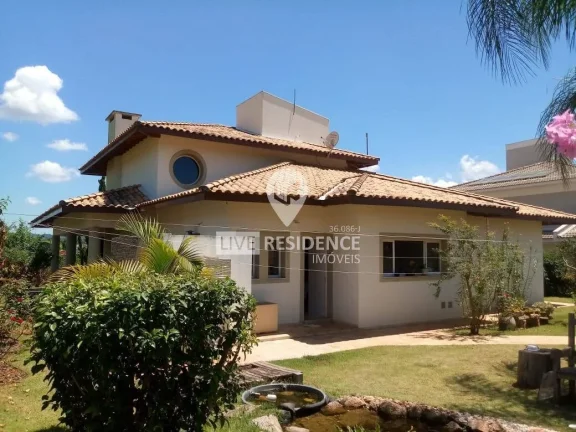 Imagem Excelente casa térrea com 4 suítes no Village das Palmeiras!