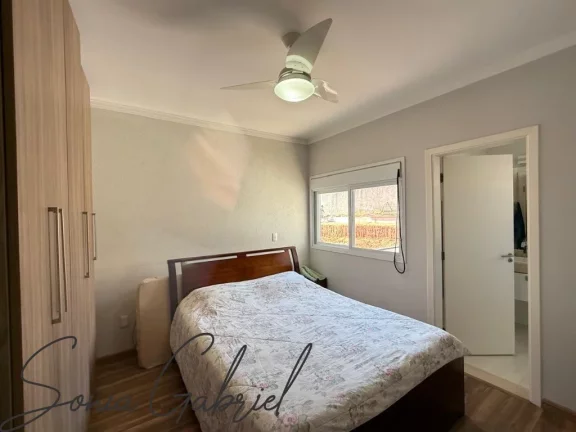 Imagem Casa de alto padrão em condomínio à venda em Vinhedo-SP, Loteamento Recanto dos Paturis: 3 quartos, 3 suítes, 3 salas, 4 banheiros, 4 vagas, 284m².