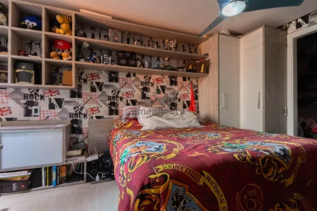 Imagem Apartamento reformado nas Perdizes com 172m²