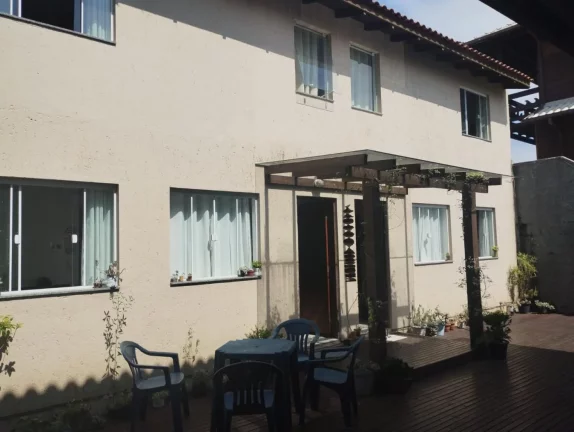 Imagem Pousada para Venda em Florianópolis / SC no bairro Campeche