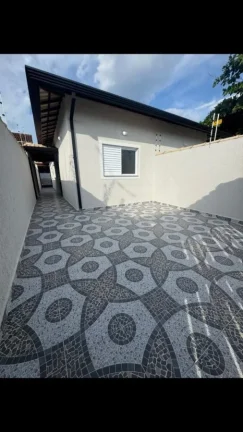 Imagem Casa para Venda em Itanhaém, Tupy, 2 dormitórios, 1 suíte, 2 banheiros, 2 vagas