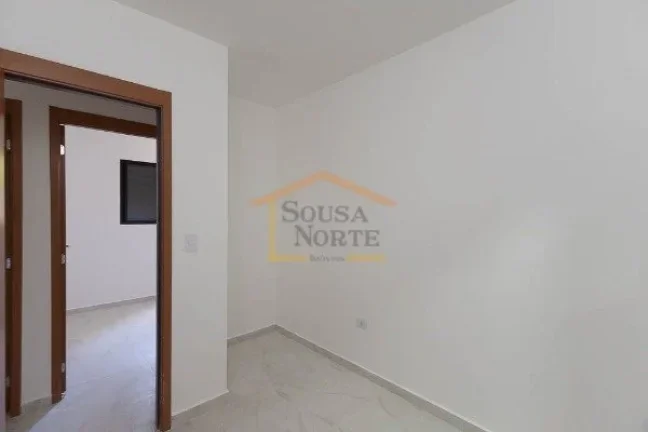 Imagem Apartamento com 33,70m², dispõe de 2 dormitórios, 1 banheiro, sala dois ambientes, cozinha com ga...