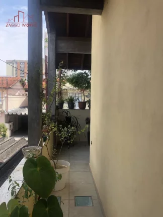 Imagem Casa no Condomínio Andreas - 4 dorms - 200m²