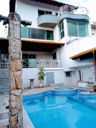 Imagem Sobrado com 3 dormitórios à venda, 347 m² por R$ 1.600.000,00 - Parque Residencial Itapeti - Mogi das Cruzes/SP