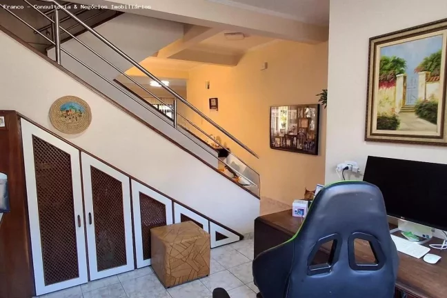 Imagem Sobrado para Venda em São Bernardo do Campo, Rudge Ramos, 5 dormitórios, 1 suíte, 4 banheiros, 5 vagas