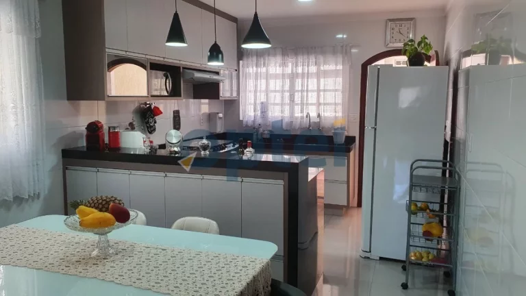Imagem LINDO SOBRADO DE 185 M² , 03 DORMITÓRIOS 01 SUITE,BAIRRO ANCHIETA, SÃO BERNARDO DO CAMPO