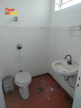 Imagem Sala Comercial à Venda no Centro de Ribeirão Preto-SP: 1 sala, 1 banheiro, 27,05 m² de área.