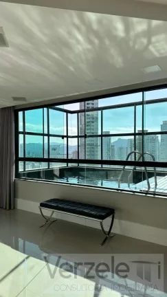 Imagem Cobertura para Venda em Balneário Camboriú / SC no bairro Centro