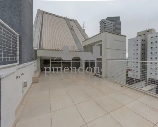Imagem Cobertura triplex à venda na Vila Madalena, com 2 suítes e 03 vagas, 280m²