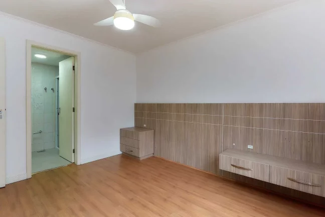 Imagem Apartamento 3 dormitórios 1 Suíte e 1 vaga de garagem em Curitiba