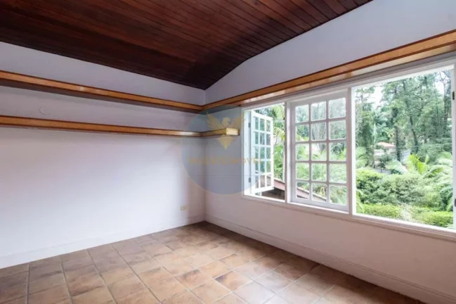 Imagem Casa em Condomínio a Venda no bairro Granja Viana - Cotia, SP