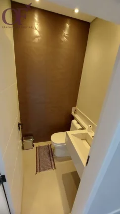 Imagem Sobrado 03 suites à venda - Condomínio Campos de Medeiros - Jundiaí - SP