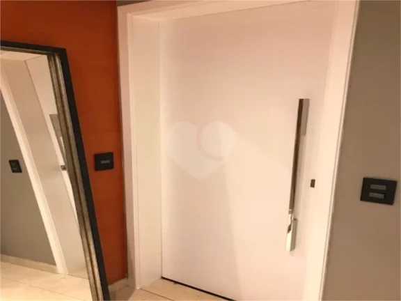 Imagem Apartamento à venda com 3 quartos, sendo 1 suíte, no condomínio Ouro Preto, São Paulo - SP