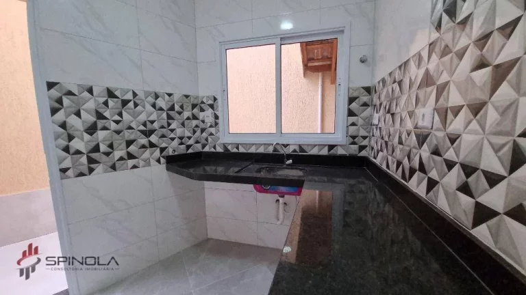Imagem Sobrado com 2 dormitórios à venda, 63 m² por R$ 300.000,00 - Real - Praia Grande/SP