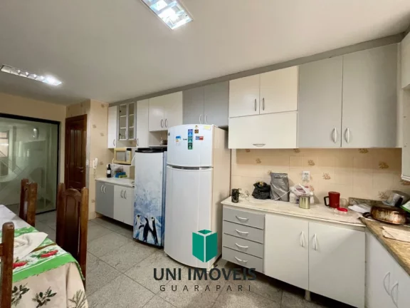 Imagem Apartamento Beira Mar a venda na Praia do Morro 140m², 5 quartos/3 suítes, excelente investimento.