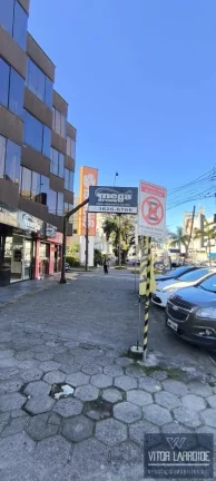 Imagem Sala Comercial Térrea na Av. Marcolino Martins Cabral