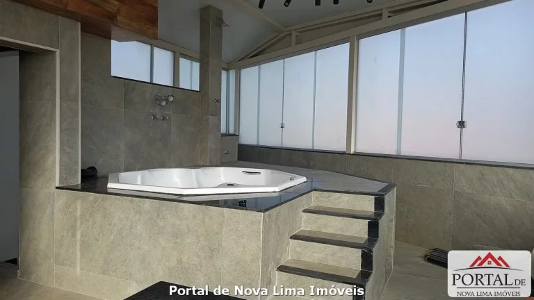 Imagem Casa Fino Acabamento para alugar em Nova Lima