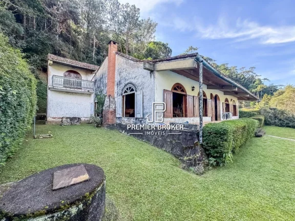 Imagem Casa à venda, 385 m² por R$ 1.200.000,00 - Albuquerque - Teresópolis/RJ