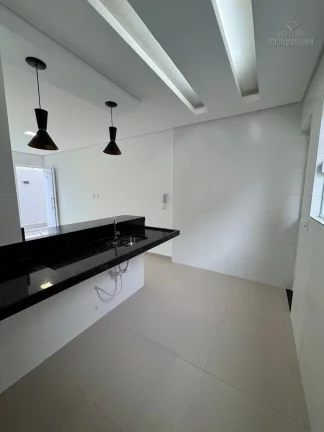 Imagem Casa de Condomínio - SOBRADO - BAIRRO MARACANÃ