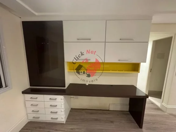 Imagem Apartamento Semimobiliado à Venda no bairro Vila Valparaíso em Santo André