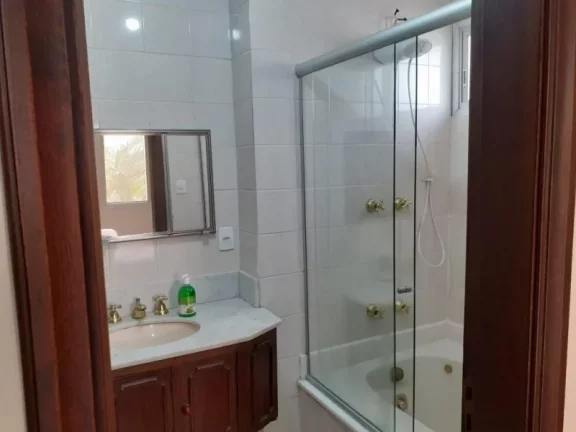 Imagem Apartamento de frente para o mar, 3 dormitórios e 2 vagas por R$ 2.800.000,00 no bairro da Aparecida em Santos