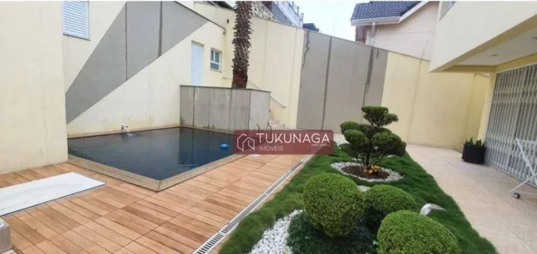 Imagem Sobrado com 3 dormitórios à venda, 400 m² por R$ 2.200.000 - Parque Renato Maia - Guarulhos/SP