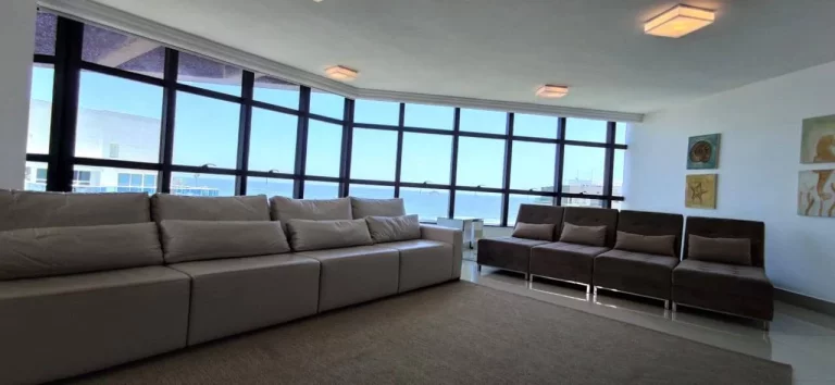 Imagem Cobertura com 5 dormitórios à venda, 527 m por R$ 15.9900.000,00 - Riviera