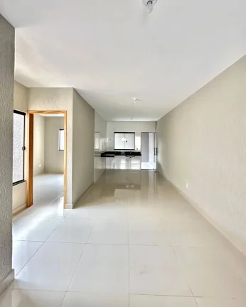 Imagem Casa De 2/4 No Monte Cristo Em Trindade