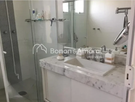 Imagem Casa à venda no Condomínio Terras do Caribe em Valinhos, com ótimo espaço e uma localização pr...