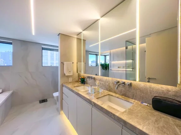 Imagem Apartamento à venda em Porto Alegre, Mont Serrat, com 3 quartos, 290,67m²