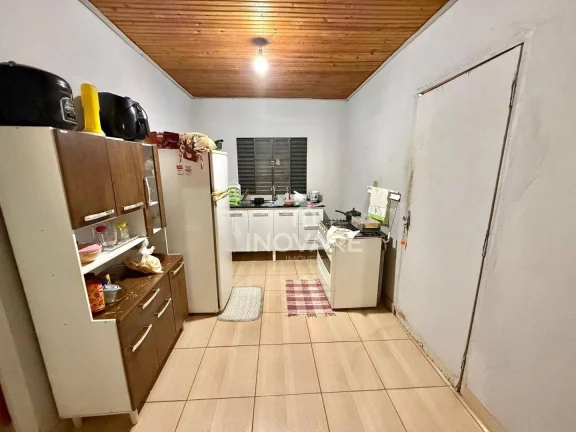 Imagem Casa com 3 dormitórios à venda, 240 m² por R$ 280.000,00 - Setor Novo Horizonte - Itumbiara/GO