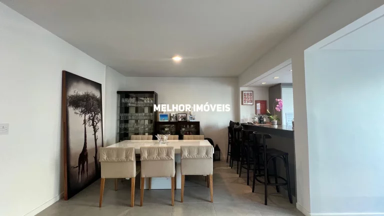 Imagem Apartamento com 03 dormitórios a venda, 119 m² - Centro Balneário Camboriú