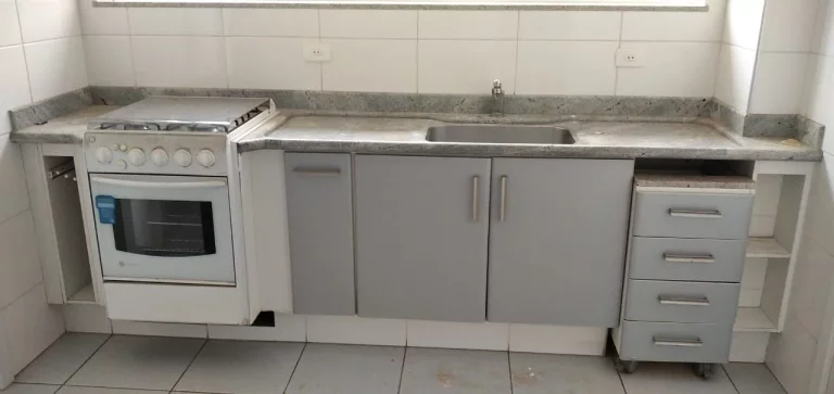 Imagem Excelente apartamento no centro da cidade, com ampla varanda e vista privilegiada, com sala 03 ambie...