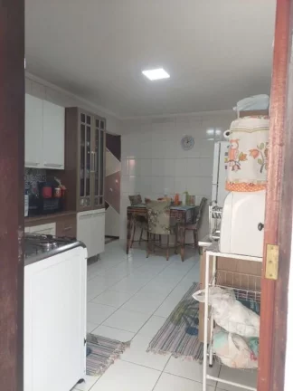 Imagem Sobrado com 3 dormitórios à venda, 161 m² por R$ 700.000,00 - Calmon Viana - Poá/SP