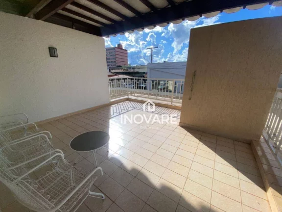 Imagem Casa com 4 dormitórios à venda, 400 m² por R$ 2.000.000,00 - Setor Central - Itumbiara/GO